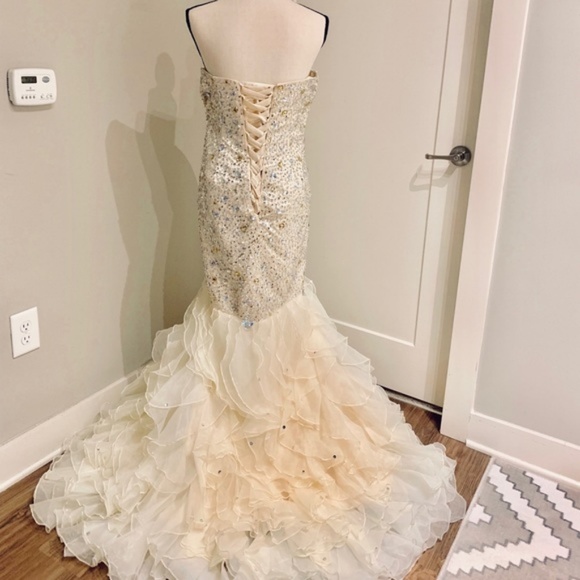 SOLD Champagne Iridescent Sequin Wedding Dress - Picture 2 of 8